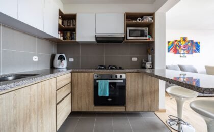 Kitchen design with integrated appliances/diseño de cocina/Design de cozinha